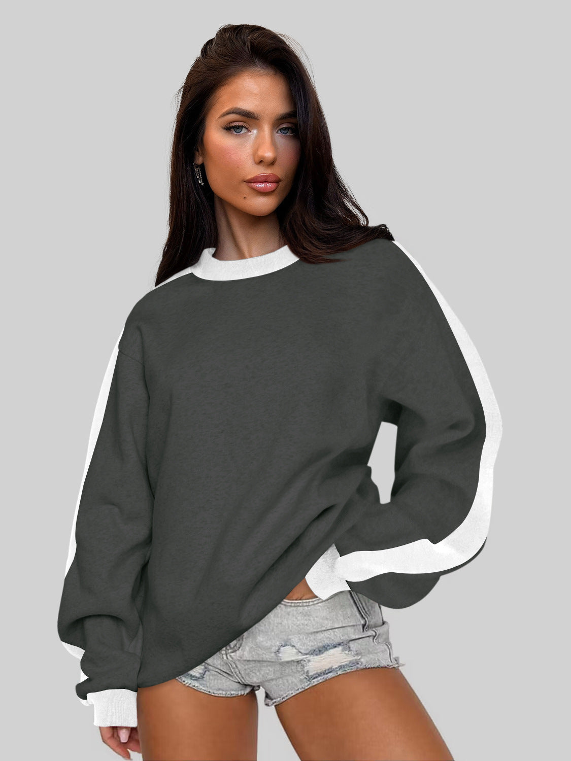 Contrast Color Round Neck Long Sleeve Sweatshirt