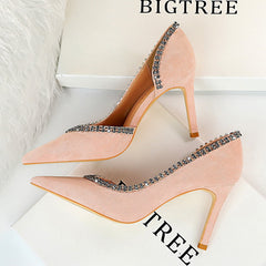 Wildleder High Heels mit spitzer Spitze und Strass in 6 Farben