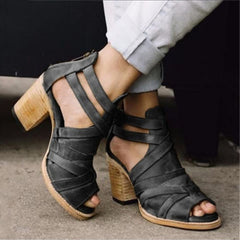Thick Heel Strappy Sandals in 4 Colors