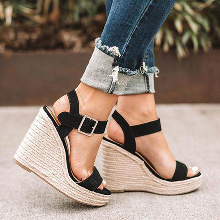 Keilabsatz-Sandalen mit Fesselriemchen in 3 Farben