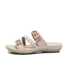 Leather Slip-On Beach Sandals with Flat Heel in 3 Colors