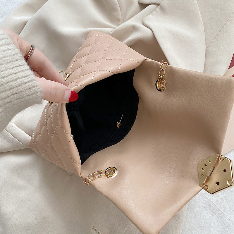 Crossbody Fashion Bag with Chain Shoulder Strap in 6 Colors