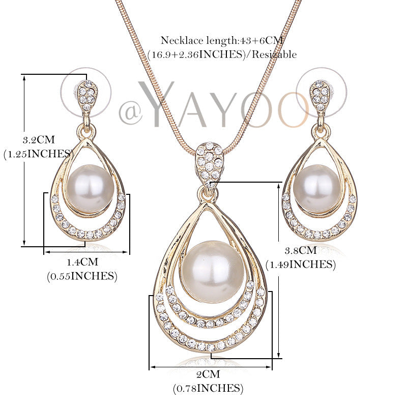 Schmuckset mit Perlenohrringen und Halskette in Gold oder Silber