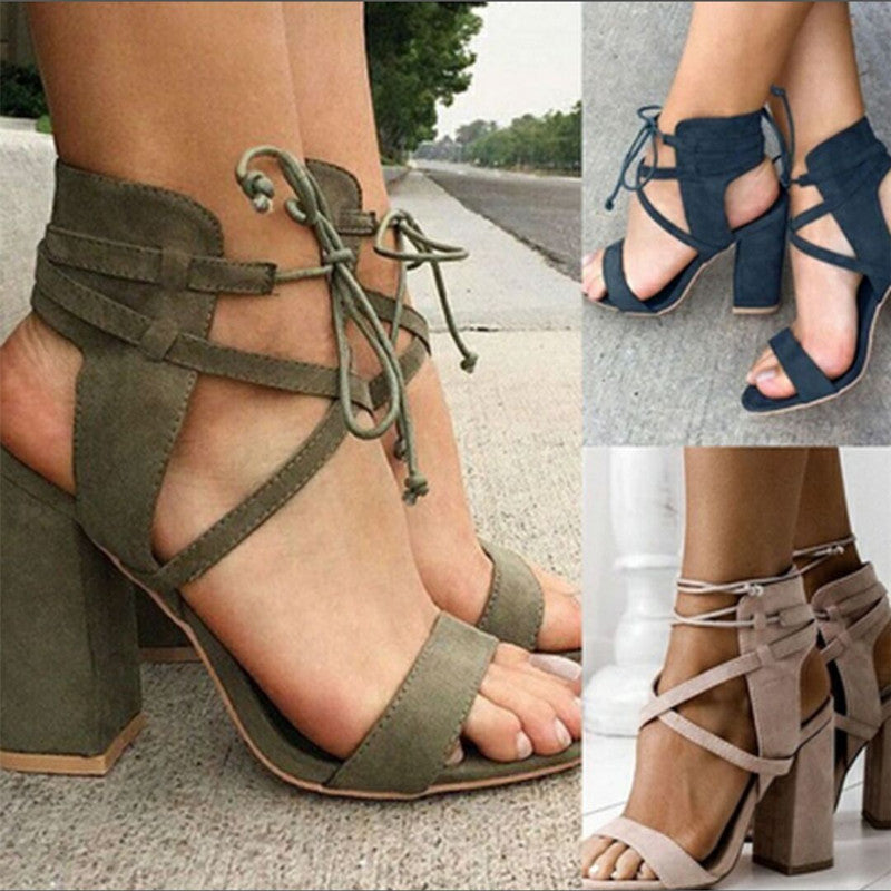Sandales à talons hauts et à lanières en 6 couleurs