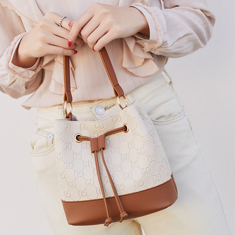 Hand Bucket Bag in 6 Colors