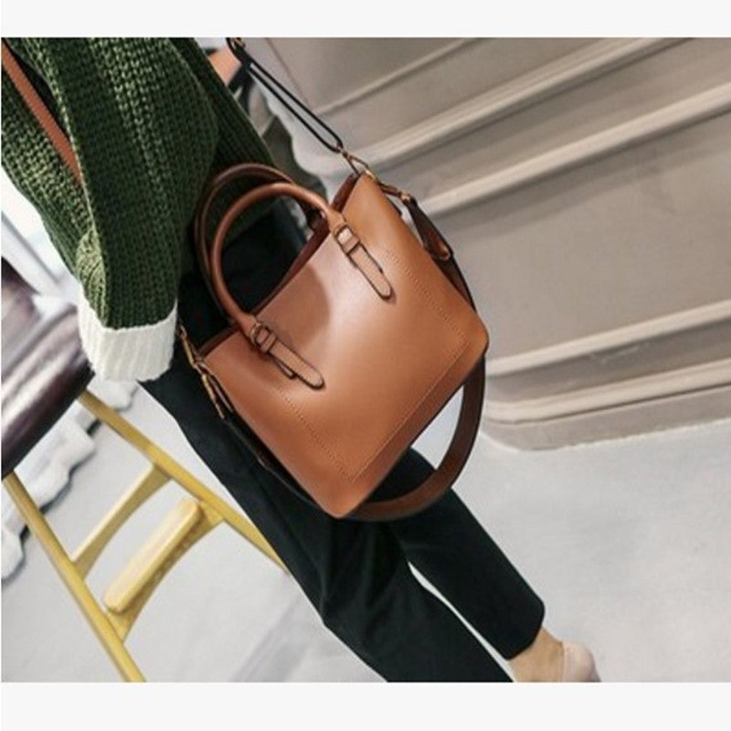 Zippered Messenger Shoulder Bag in 5 Colors