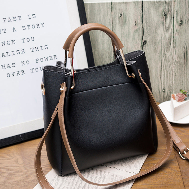Large Capacity Messenger Shoulder Bag in 4 Colors