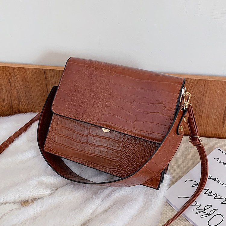 Hand Shoulder Messenger Bag in 3 Colors