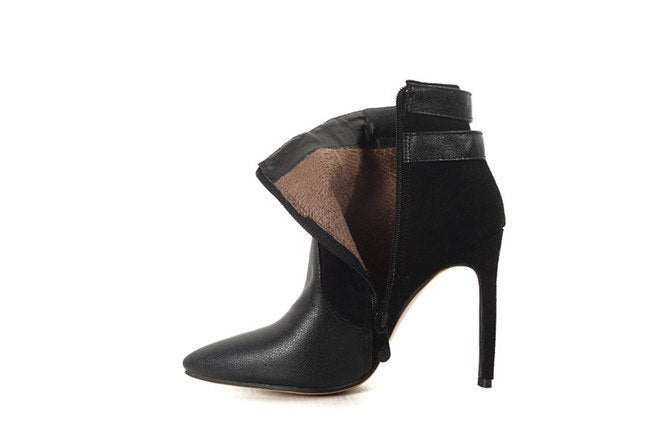 Stilettos mit geschlossener Spitze und dünnem Absatz im Colorblock-Stil in 3 Farben 