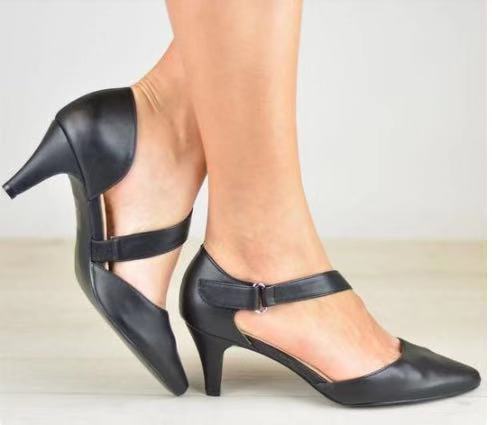 Pointed Toe Cross Strap Shoes with Short Stiletto Heel in 5 Colors
