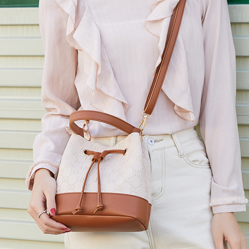Hand Bucket Bag in 6 Colors