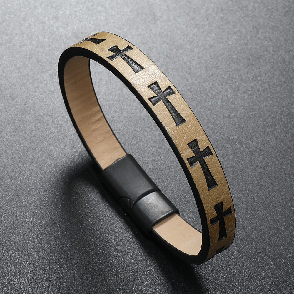 Lederarmband mit Kreuzdruck und Magnetschließe
