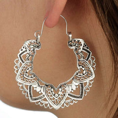 Boucles d'oreilles ethniques bohèmes en 6 styles