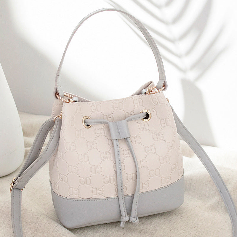 Hand Bucket Bag in 6 Colors