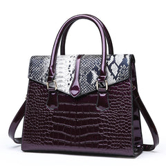 Serpentine Large Capacity Hand Shoulder Bag in 4 Colors