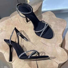 High Heel Riemchen Stilettos mit Strass in 2 Farben