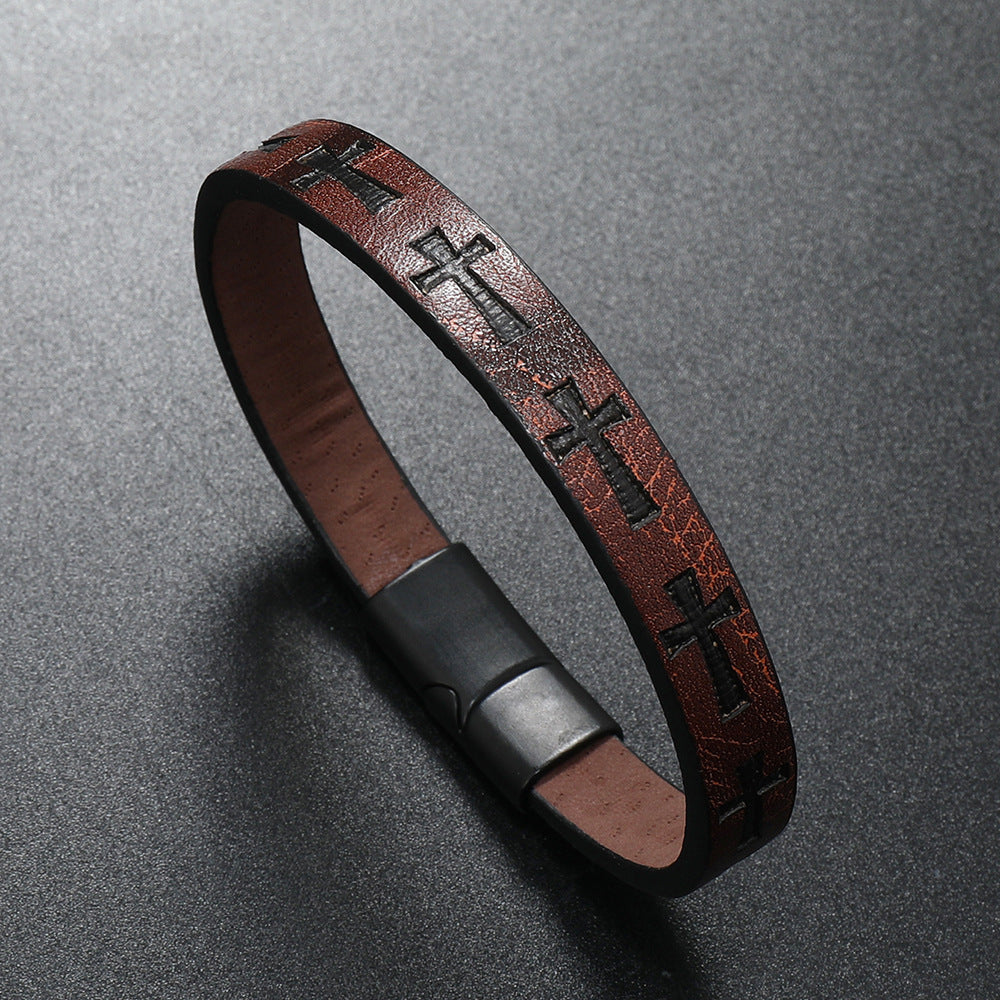 Lederarmband mit Kreuzdruck und Magnetschließe