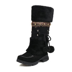 Wadenhohe Schneestiefel aus Wildleder