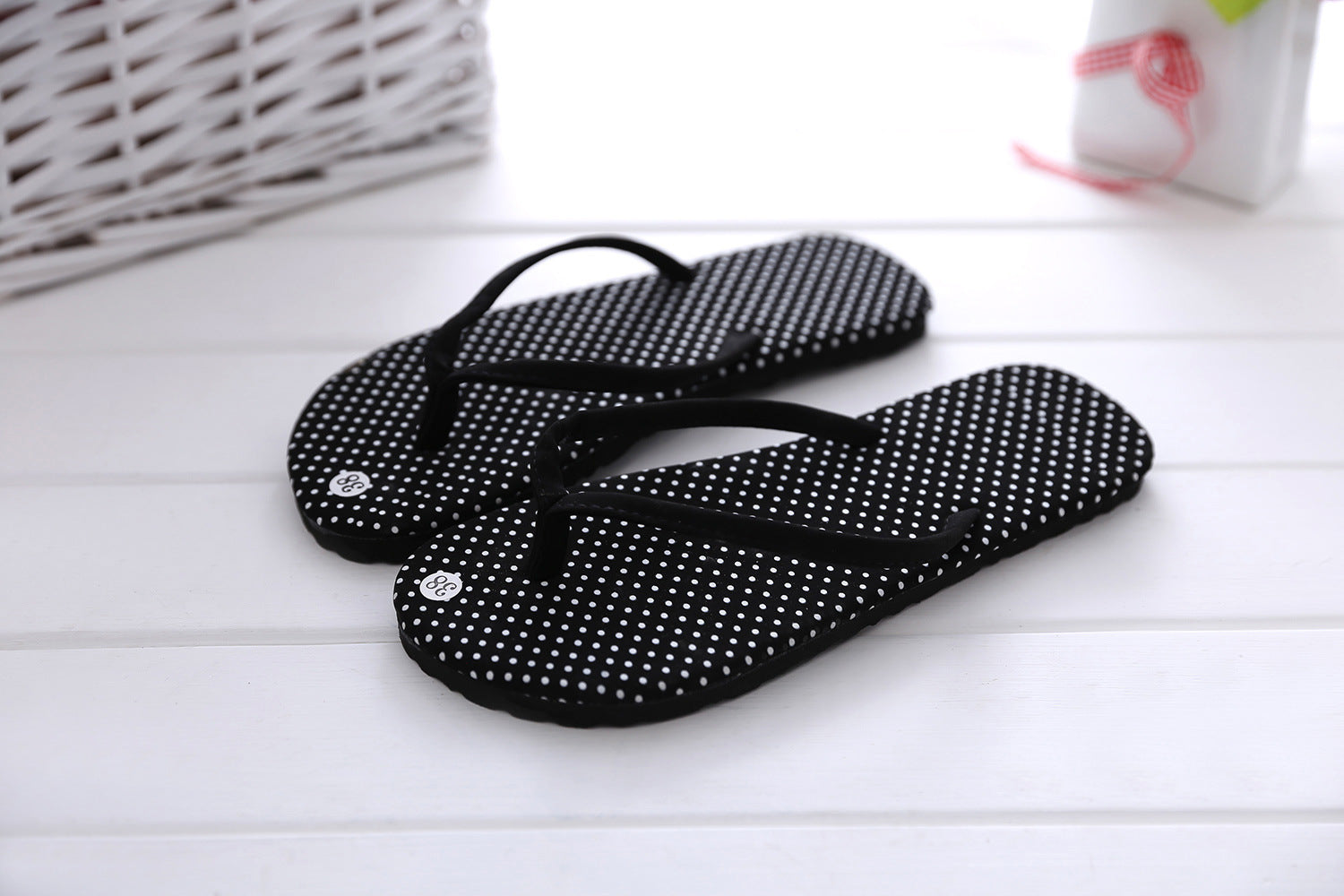 Flat Heel Non-Slip Flip-Flops in 4 Colors