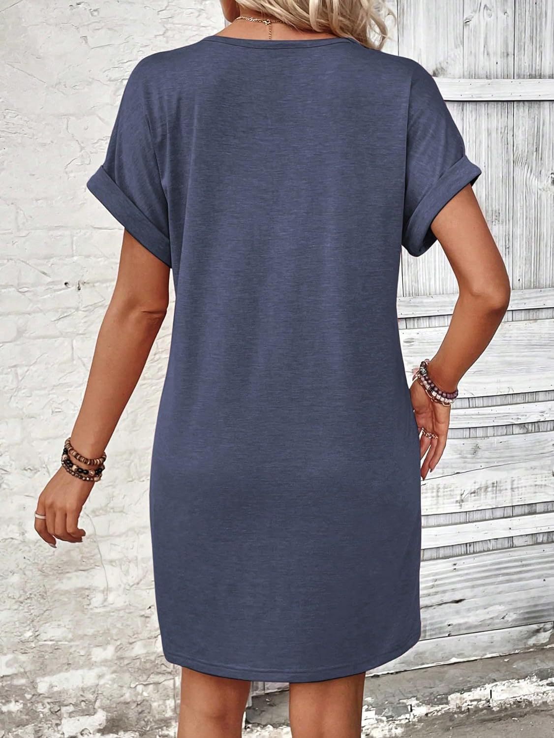 Robe chemise unie à manches courtes et col en V