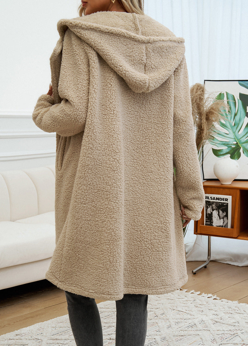 Manteau à capuche en peluche jusqu'aux genoux avec poches