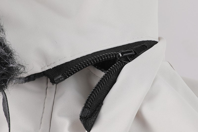 Herrenjacke mit abnehmbarer, pelzgefütterter Kapuze