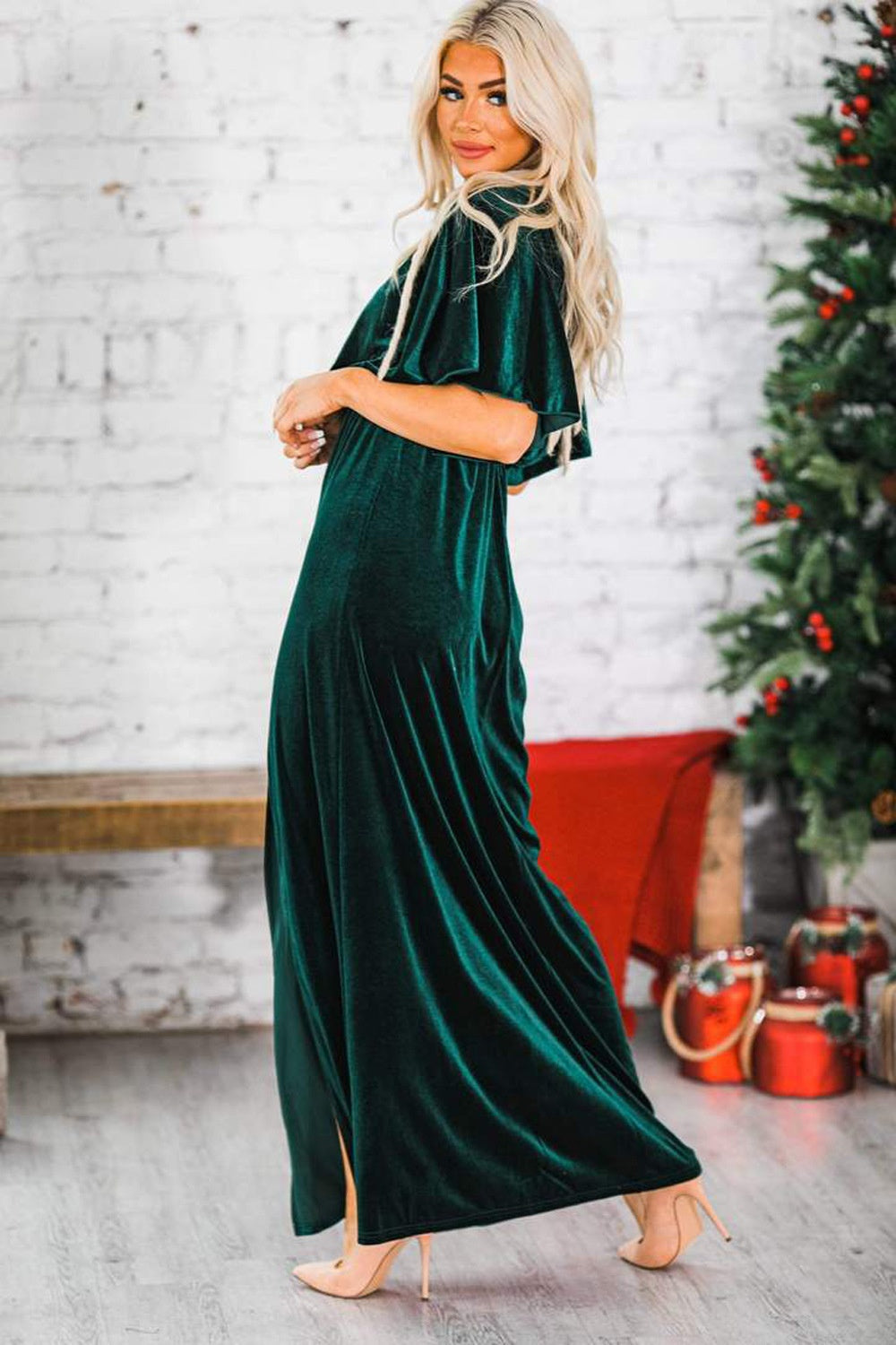 Elegant Short Sleeve Velvet Evening Dress