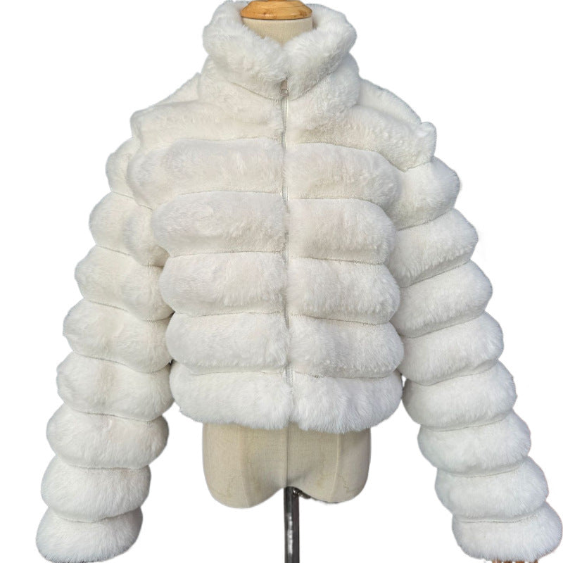 Sexy and Sophisticated Short Faux Fur Coat