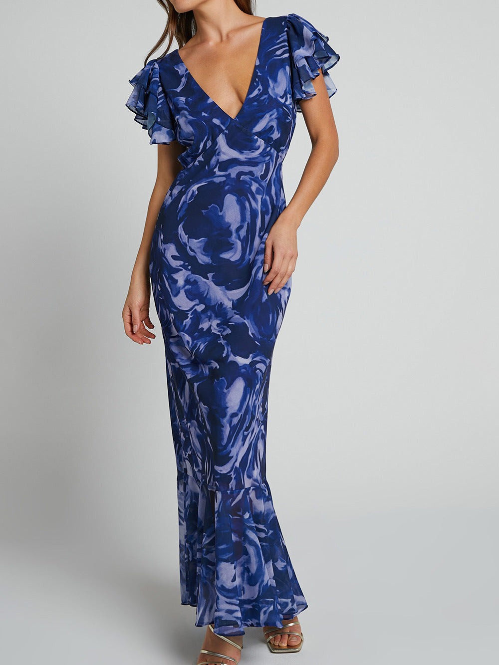 Printed Chiffon V-Neck Maxi Dress with Short Ruffled Sleeves and Open Back S-XL