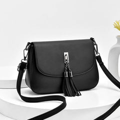 Messenger Shoulder Bag with Tassel in 5 Colors