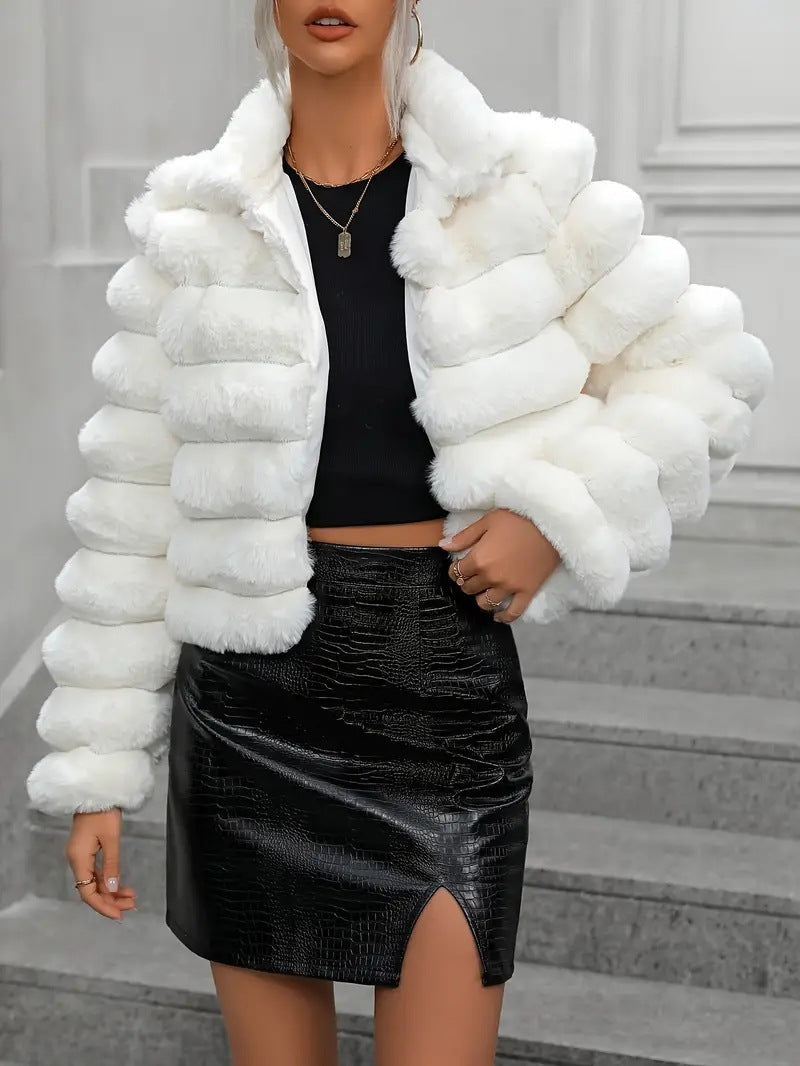 Sexy and Sophisticated Short Faux Fur Coat