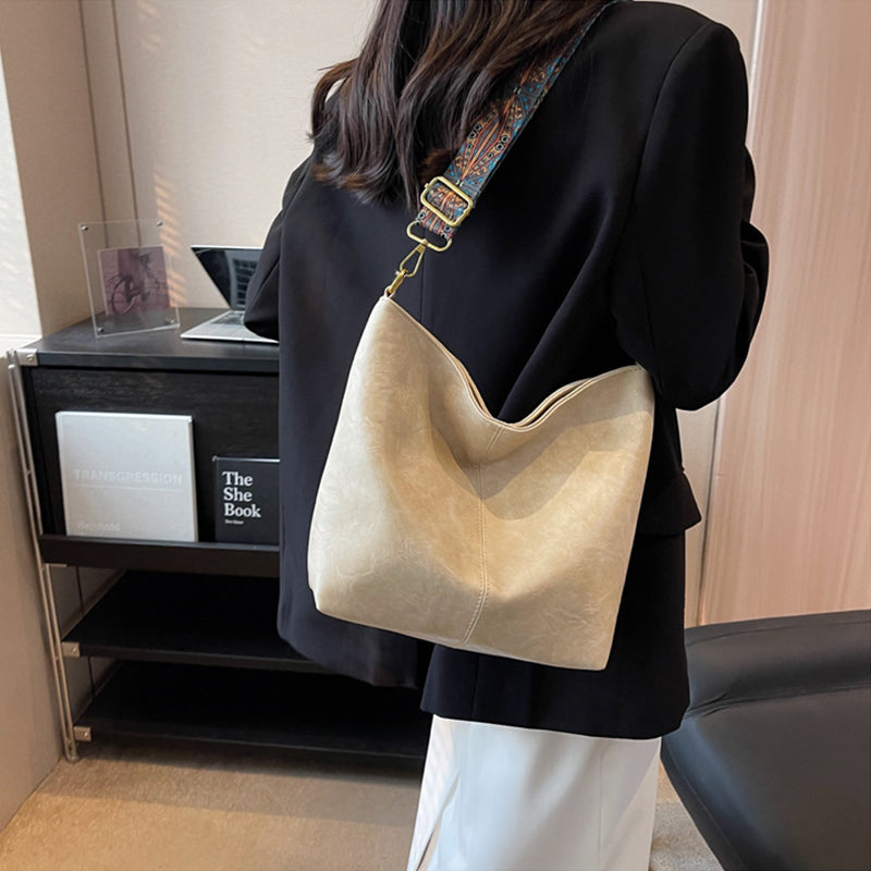 Retro Bucket Messenger Bag with Wide Shoulder Strap in 4 Colors
