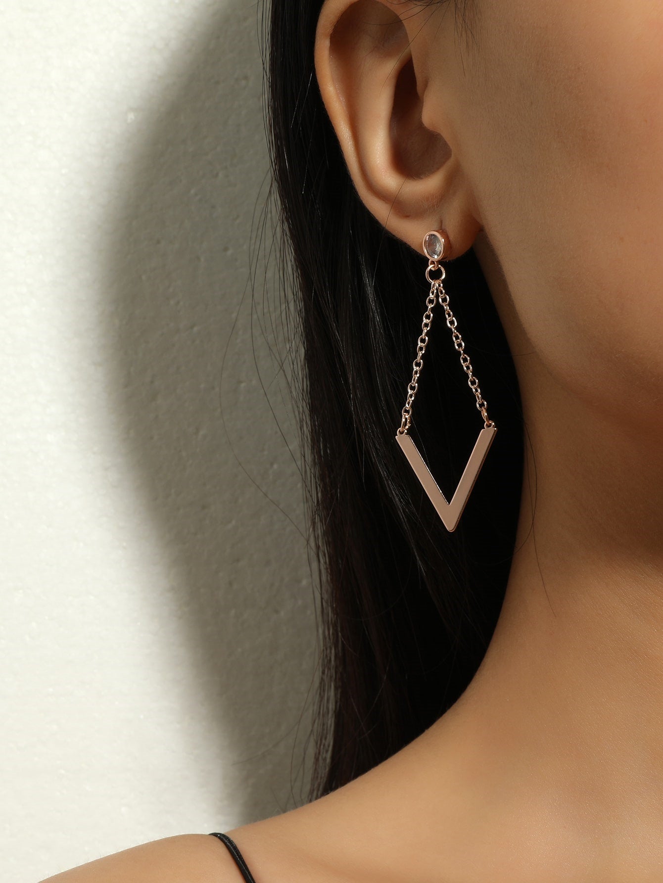 Boucles d'oreilles longues et élégantes en 4 couleurs