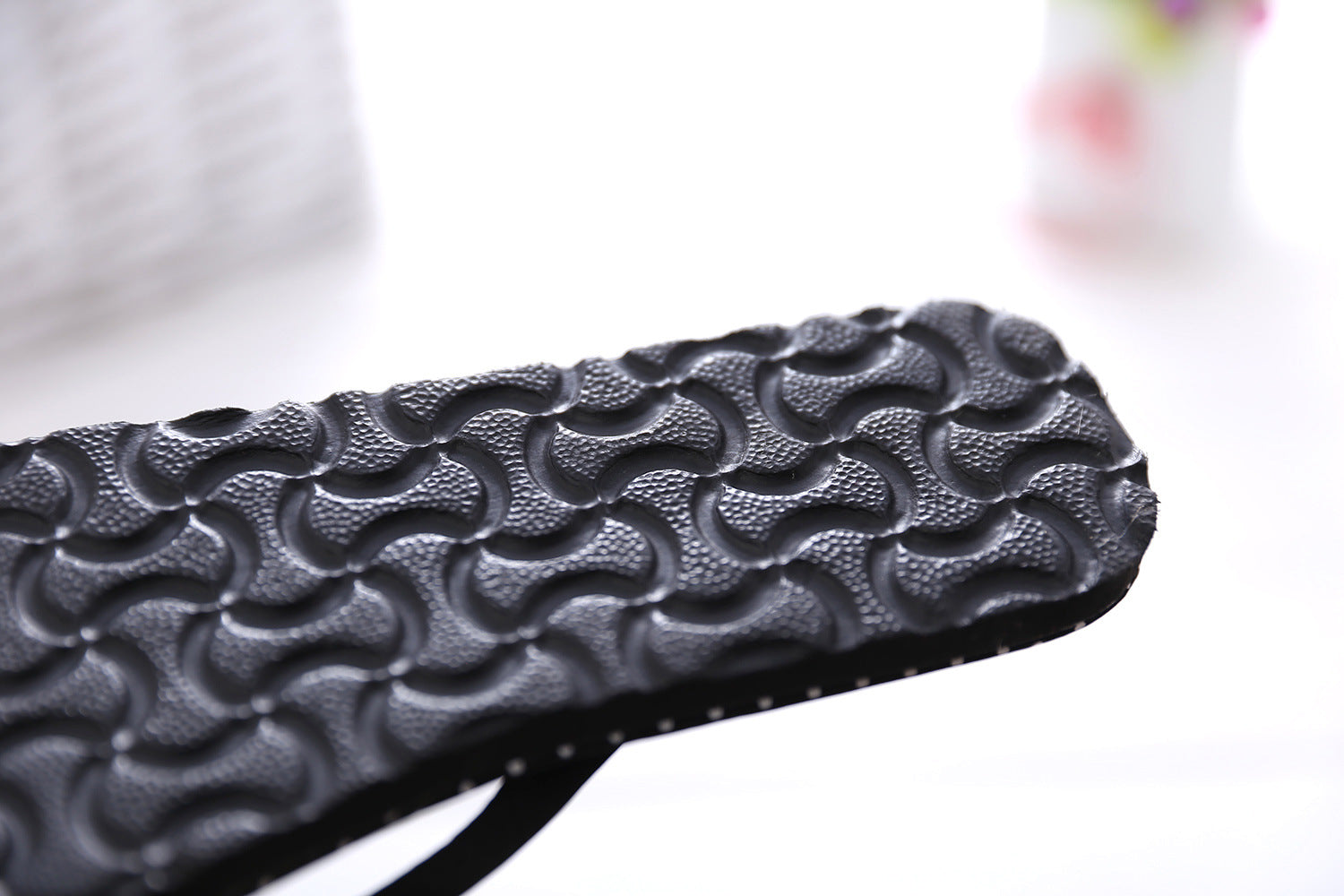 Flat Heel Non-Slip Flip-Flops in 4 Colors