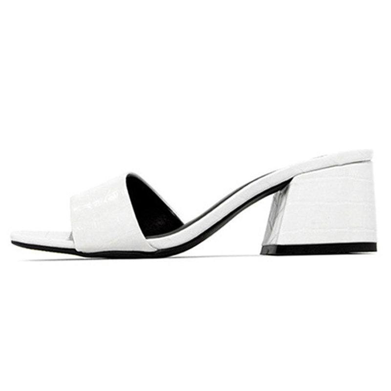 Thick Heel Sandals in 3 Colors