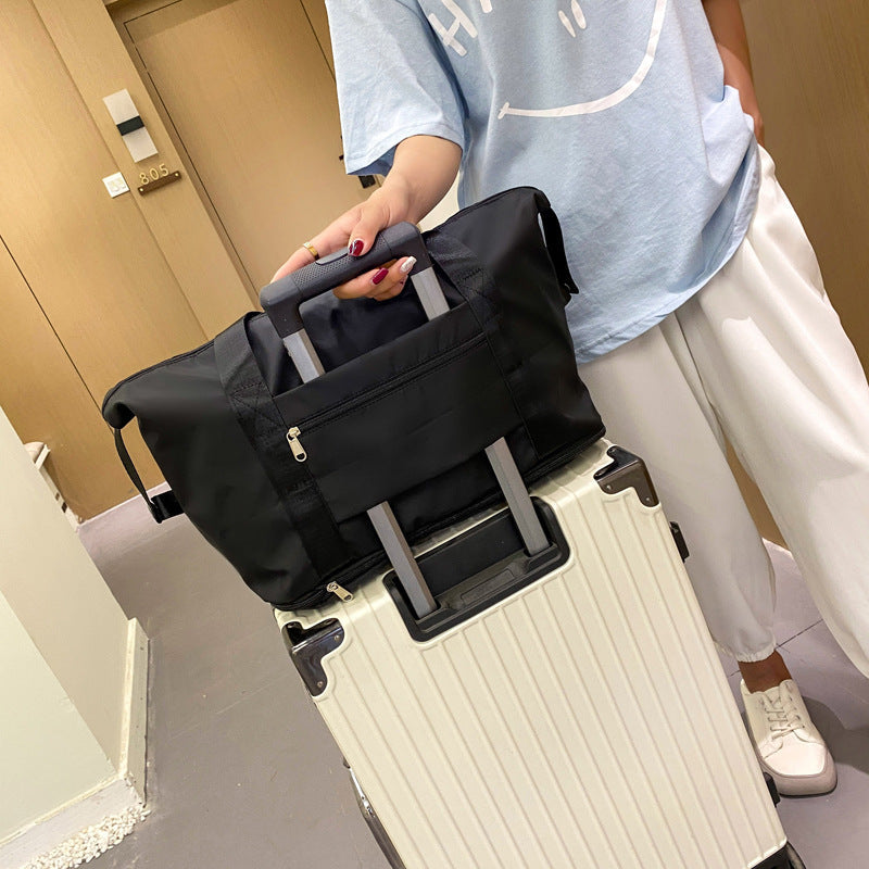Large Capacity Waterproof Foldable Travel Bag in 8 Colors