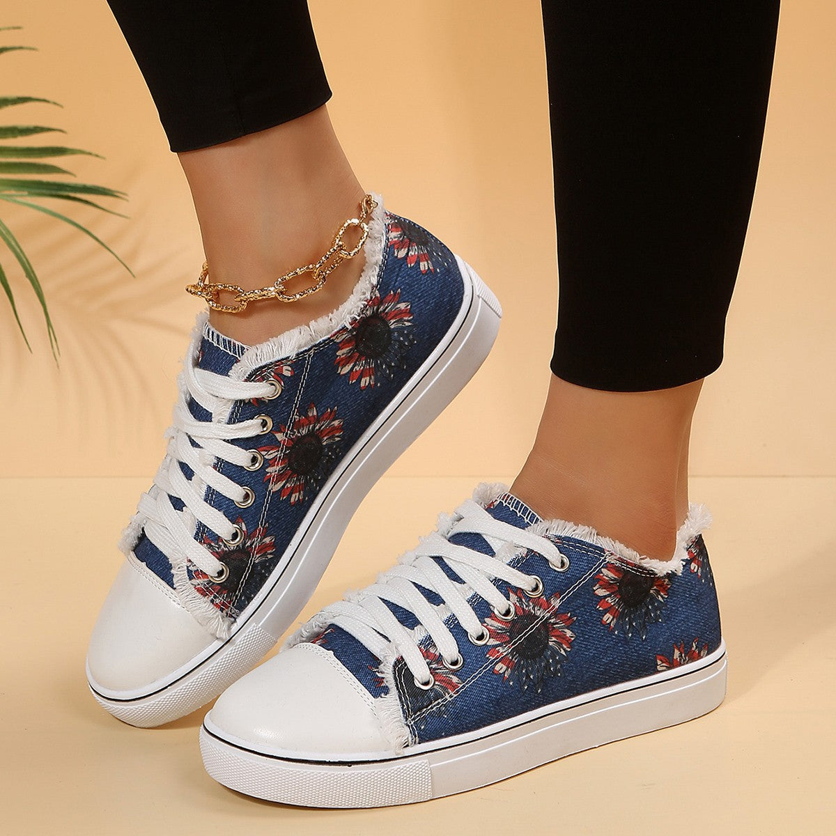 Casual Flat Floral Canvas Sneakers in 5 Colors