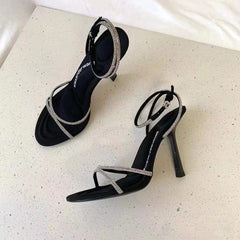 High Heel Riemchen Stilettos mit Strass in 2 Farben