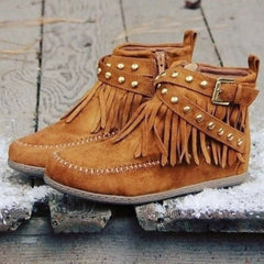 Flat Sole Suede Ankle Boots With Rivets and Tassels