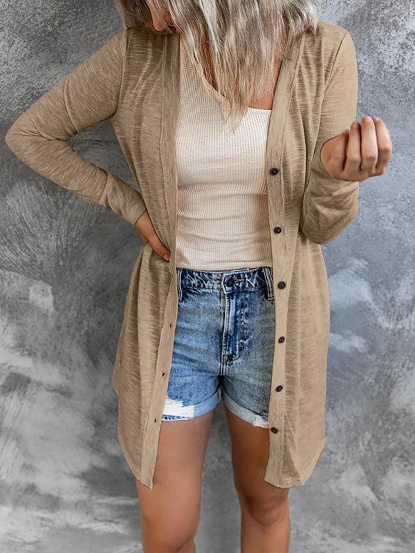 Leichte Strickjacke mit langen Ärmeln und Knopfleiste vorne