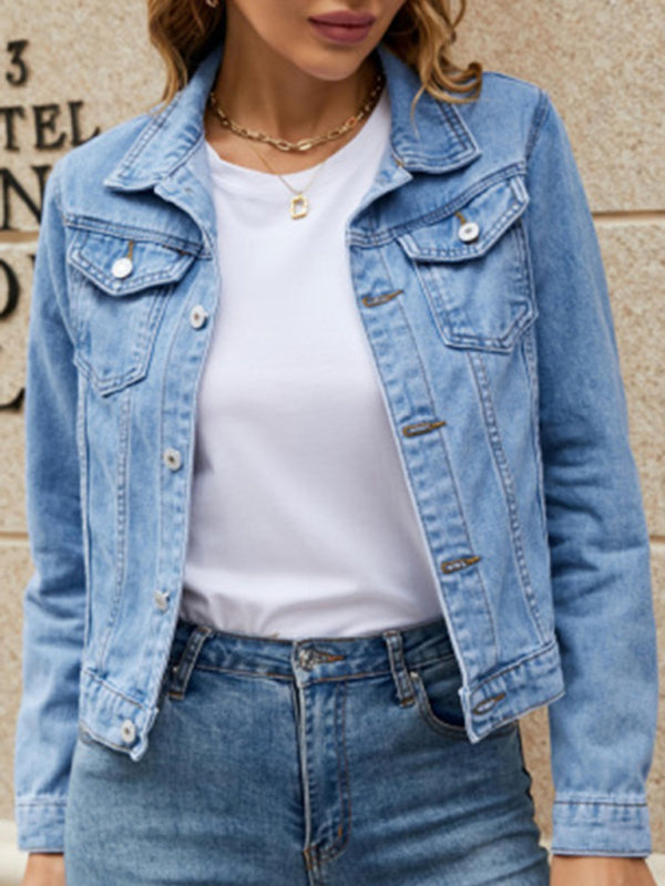 Langärmlige Jeansjacke mit Knöpfen und Taschen