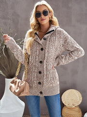 Strickjacke mit Kapuze und langen Ärmeln und Taschen in 4 Farben, Größen 4–12